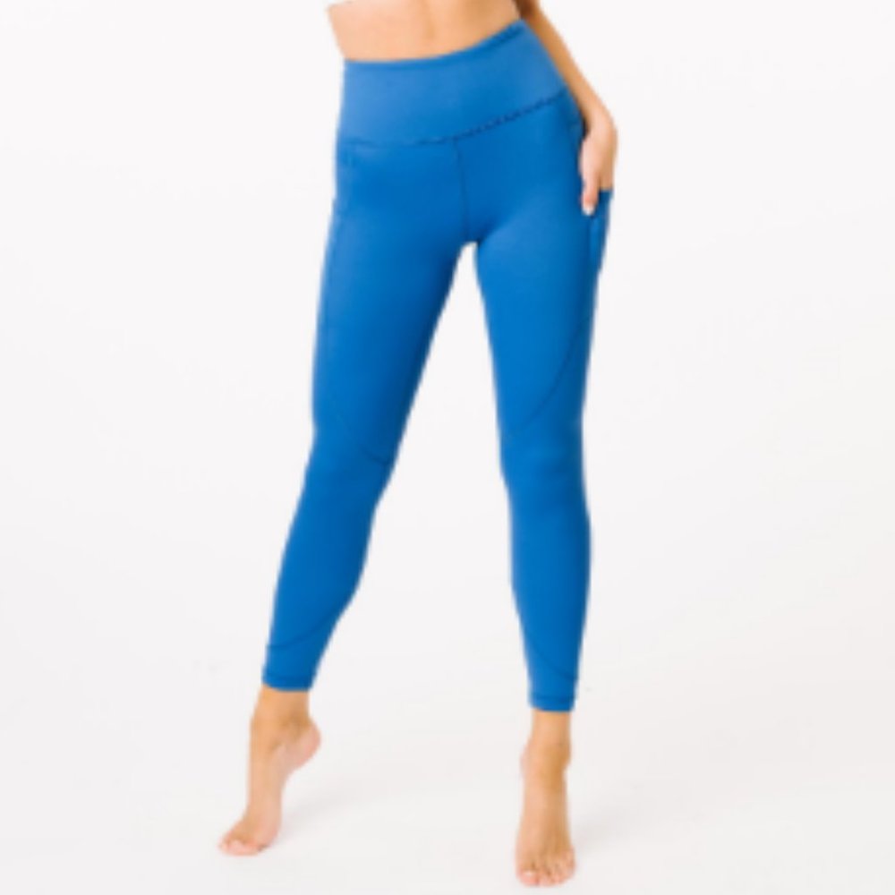 Zyia Reflective Pocket Light n Tight Leggings